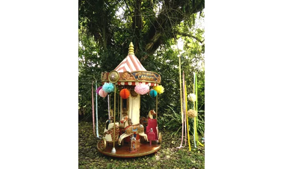 Nostalgia Carousel 02