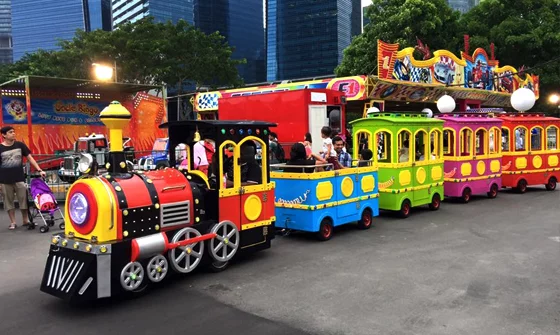 Trackless Train 02 (Rainbow)
